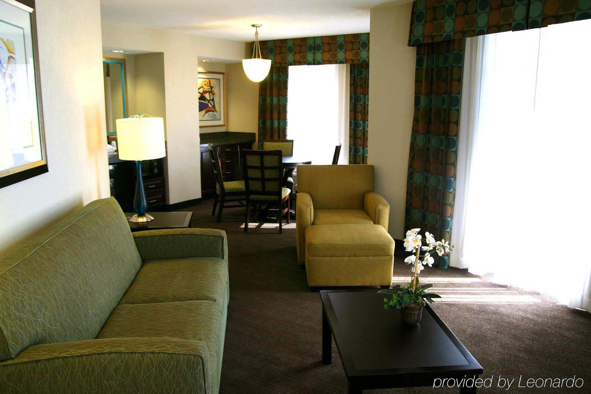 Hampton & Nashville-downtown Hotel 3*